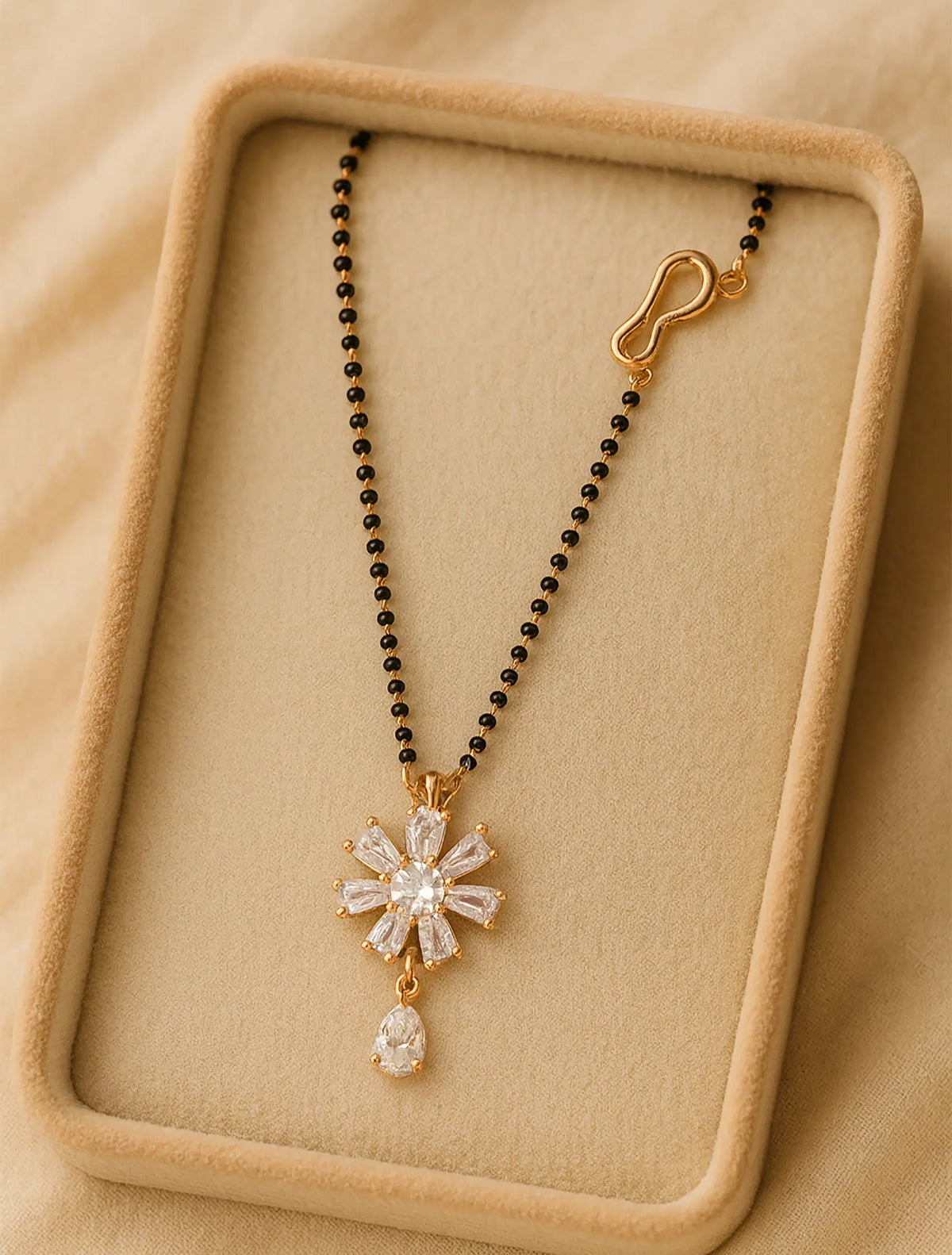 Pretty Women Mangalsutra - product photo 1